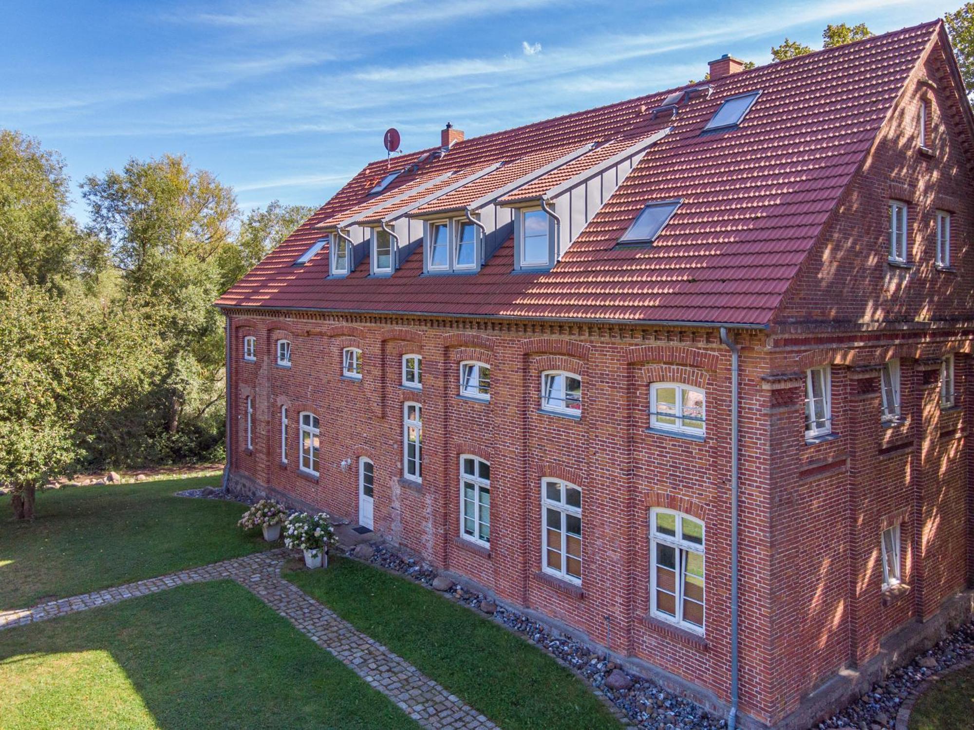 Gutshof Dubnitz - Ferienwohnung 1 "Carlo" Sassnitz Zewnętrze zdjęcie